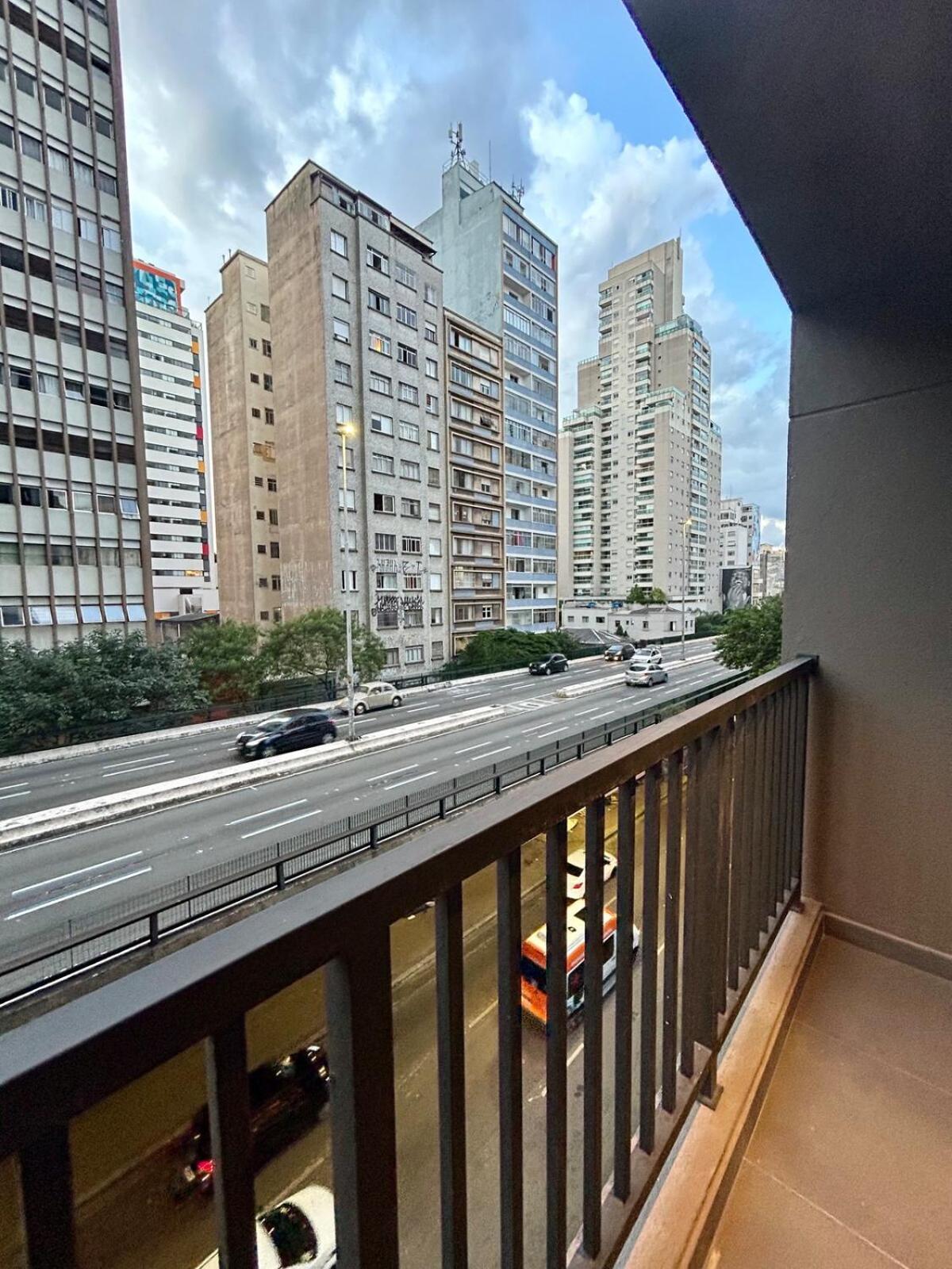 Apartamento Completo E Bem Localizado